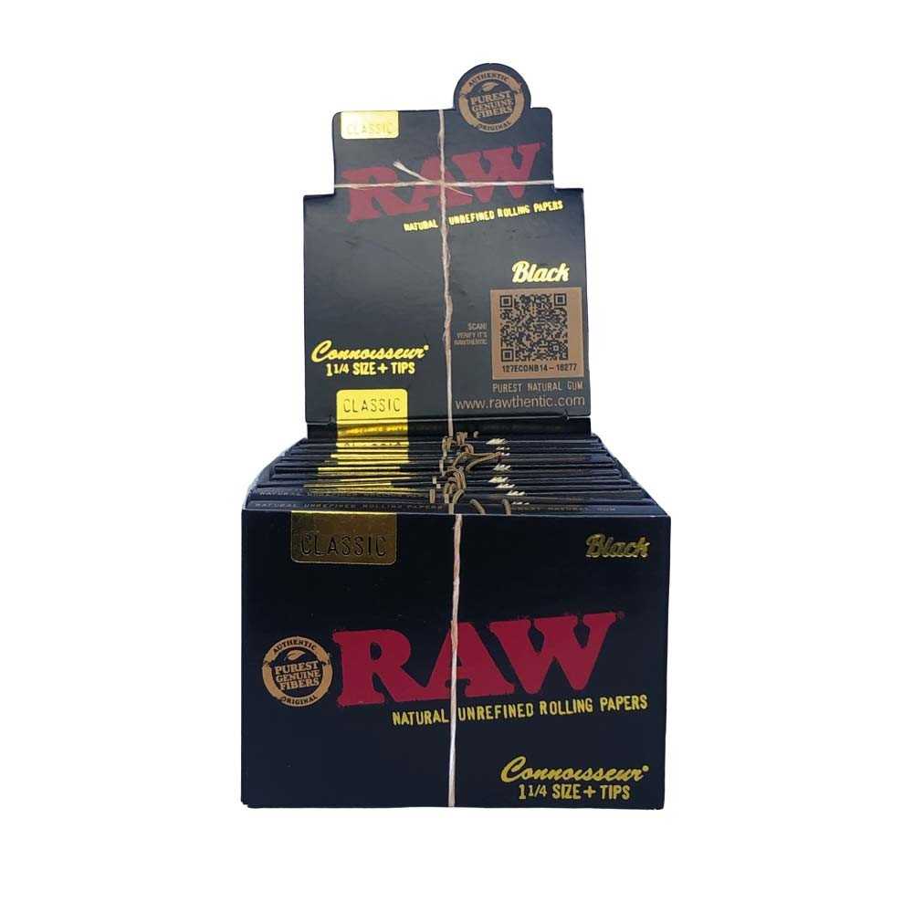 Carton Raw Black Connoisseur 11/4 + tips (24 paquets) RAW Feuille à rouler