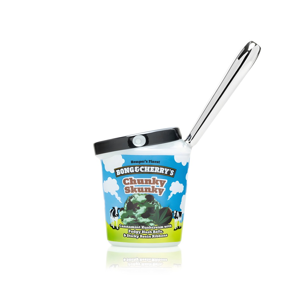Pipa a mano Chunky Skunky di Hemper Cherry Hemper Prodotti