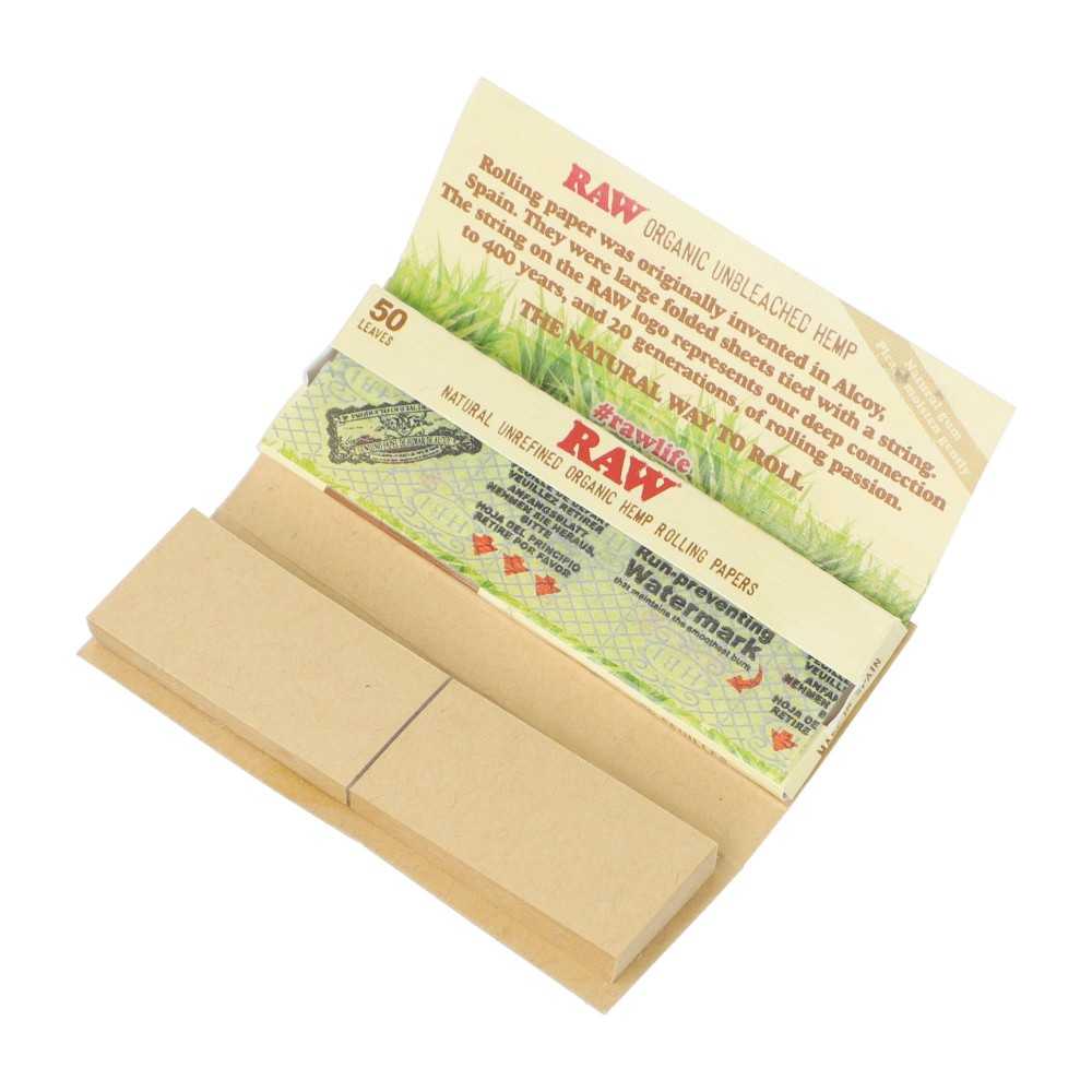 Canapa organica cruda Connoisseur Small 11/4 + suggerimenti RAW Foglio di laminazione